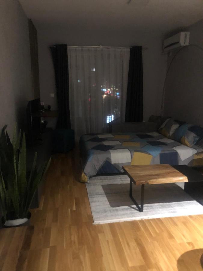 Porta Leks Apartment, Self Check-In, Own Parking Skopje Exteriér fotografie